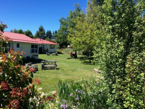 Гостиница Tailor Made Tekapo Backpackers  Лейк-Текапо